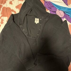 Aerie Women’s Black OVERSIZED Sweater